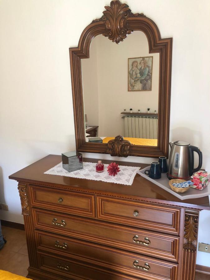 Casa Tiziana Villa Лавена Понте Треза Екстериор снимка