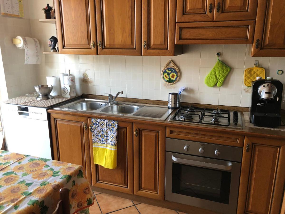 Casa Tiziana Villa Лавена Понте Треза Екстериор снимка