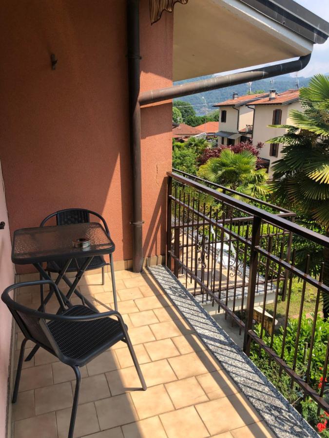 Casa Tiziana Villa Лавена Понте Треза Екстериор снимка